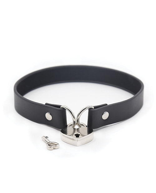 Plesur PVC Collar w-Heart Lock